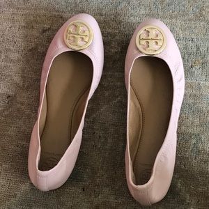 Tory Burch Benton 2 Travel Ballet Seashell Pink Gold